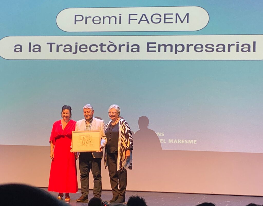 ¡Estamos de celebración! Premio FAGEM y nuestra participación en Medica 2024